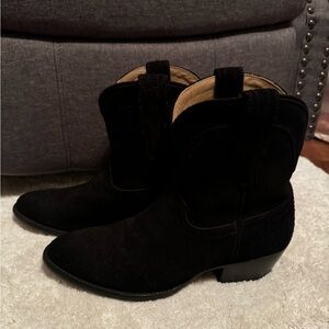 Women’s tacovas black ankle boot